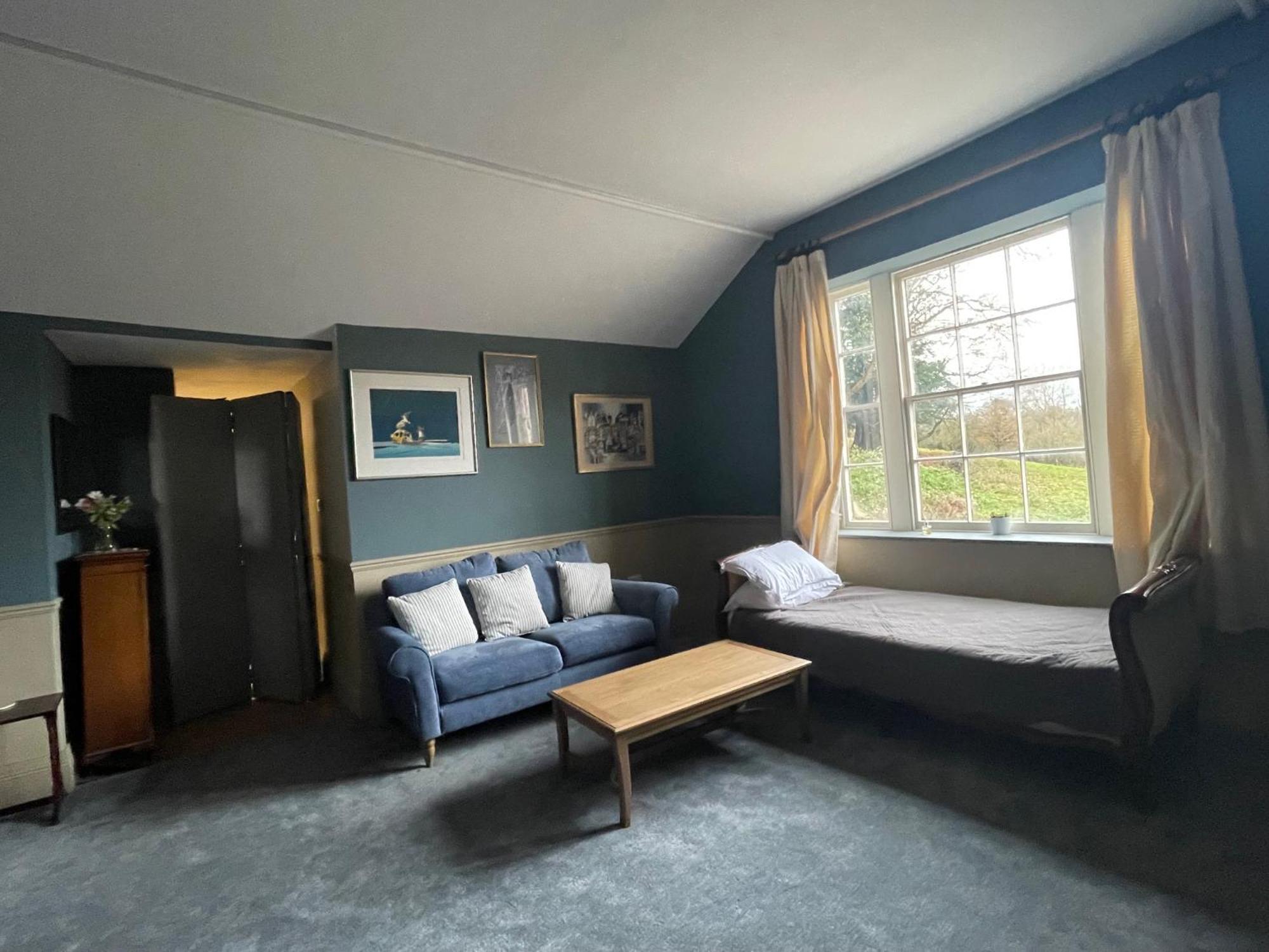 Llanerchydol Hall Suites Welshpool Exterior foto